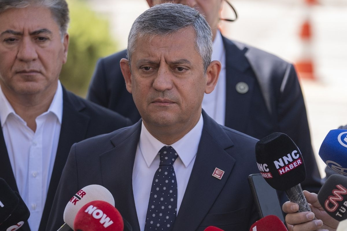 Ozgur ozel dahil 7 milletvekiline ait dokunulmazlik dosyasi mecliste Q2jh8Rjq